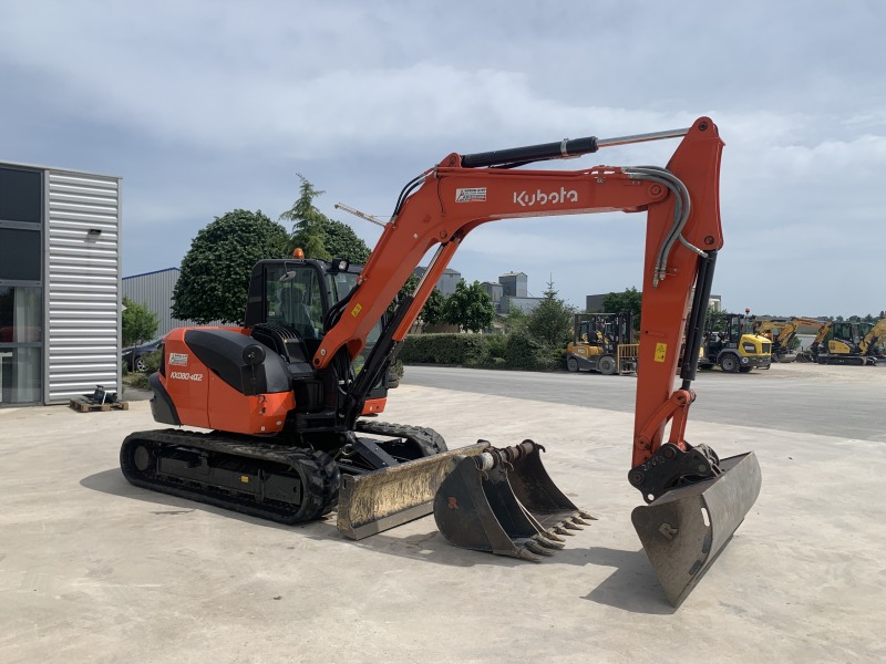 KUBOTA KX080-4