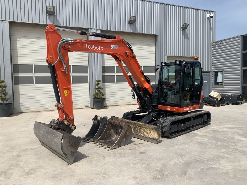 KUBOTA KX080-4